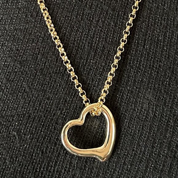 New OPEN BALLOON HEART NECKLACE - Picture 1 of 6